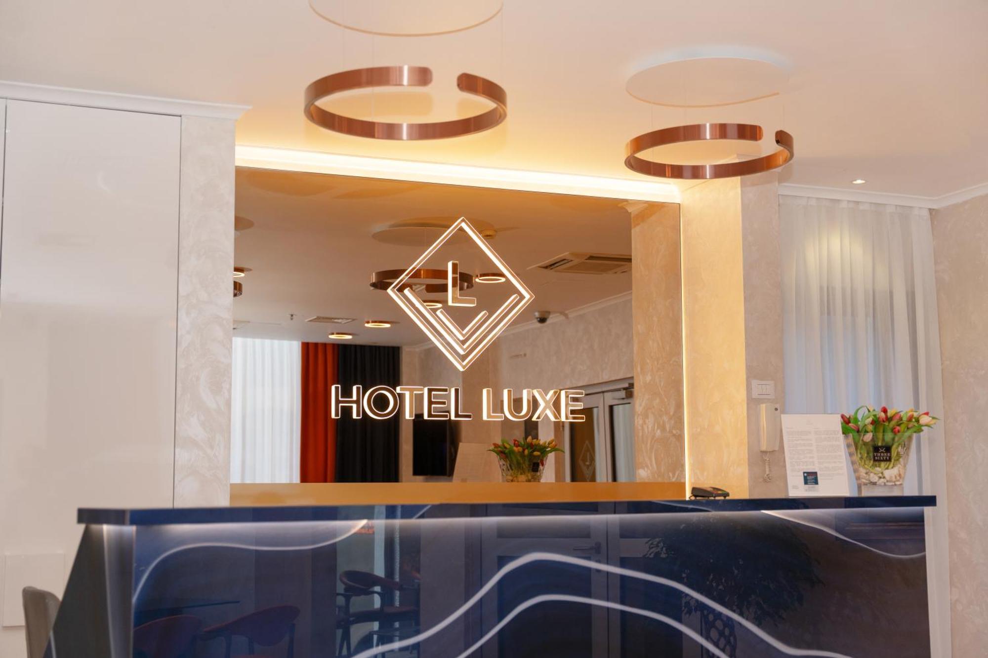 Hotell Luxe 4*