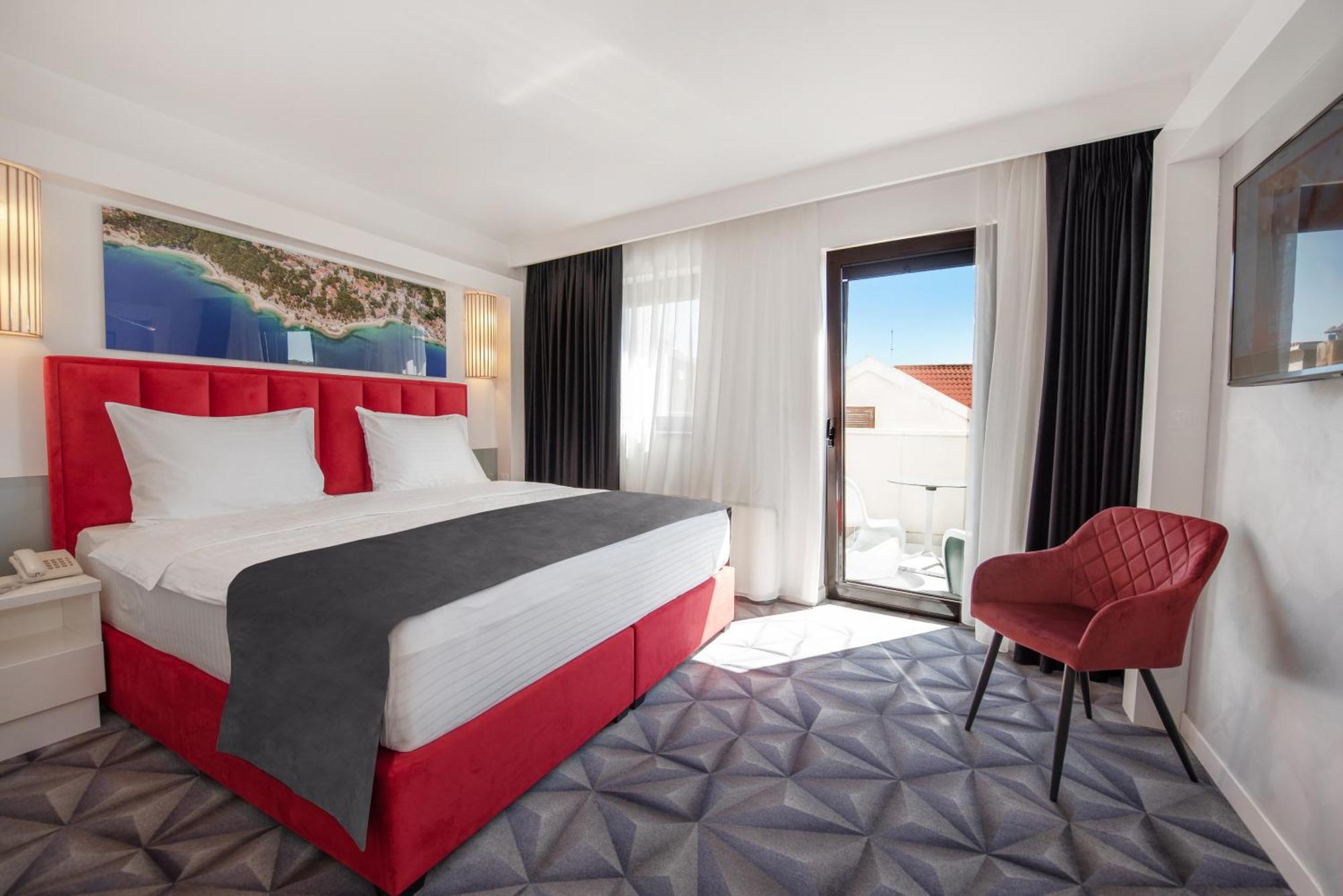 Luxe Hotell 4*